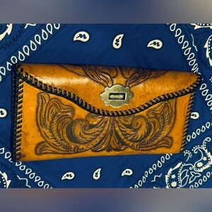 Vintage Hand Tooled Leather Wallet Clutch Western Rustic Rodeo Cowgirl Chic